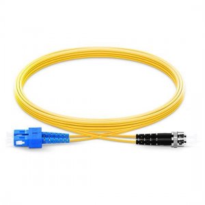 Cable de conexión de fibra monomodo SC UPC a ST UPC dúplex de 2,0 mm PVC (OFNR) 9/125 de 2 m