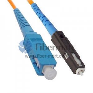 SC / UPC-DIN / UPC Симплексный многомодовый оптоволоконный соединительный кабель 100/140 мкм 3,0 мм, 5 м